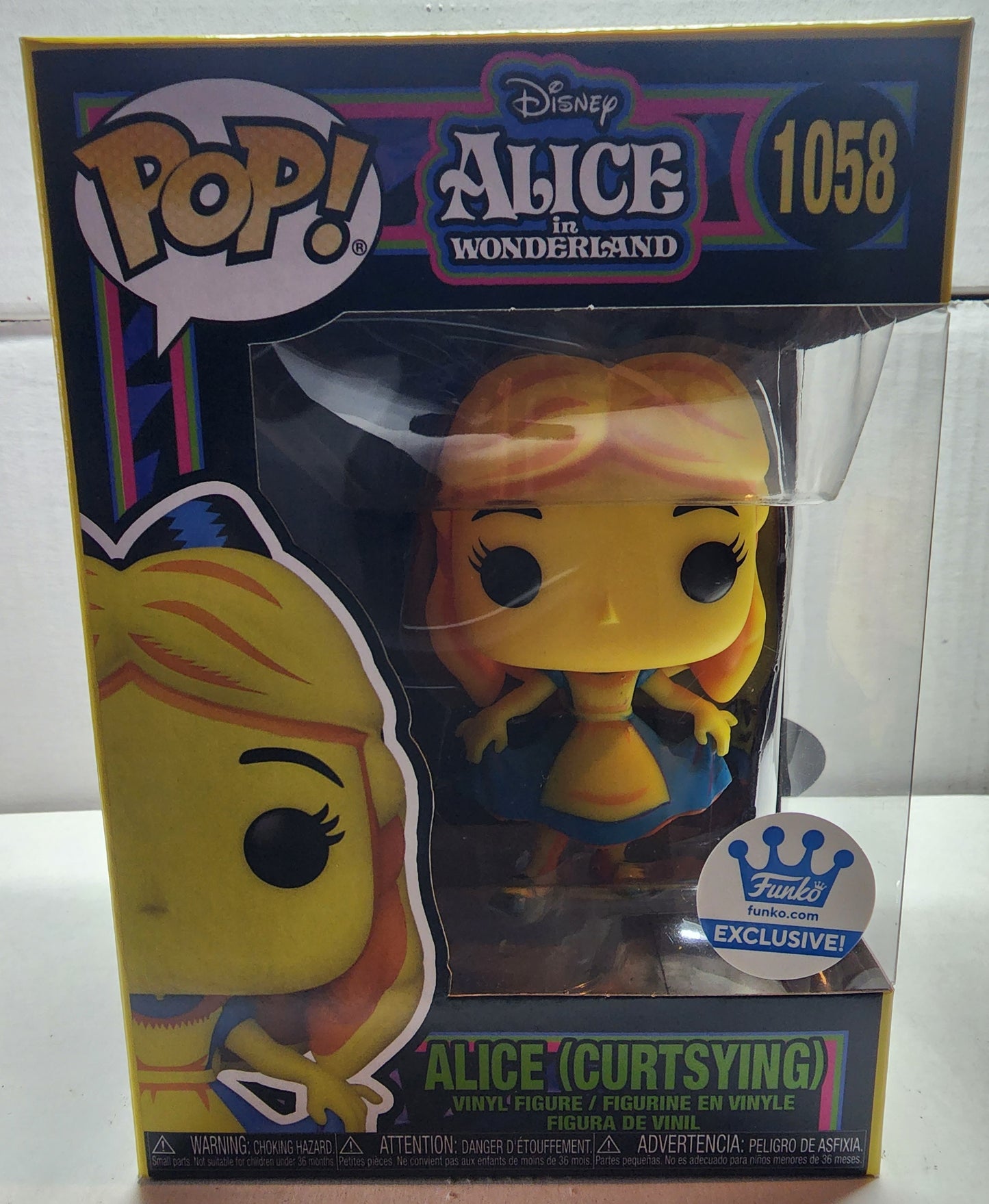 POP ALICE IN WONDERLAND ALICE (CURTSYING) #1058 BLACKLIGHT VINYL FIGURE