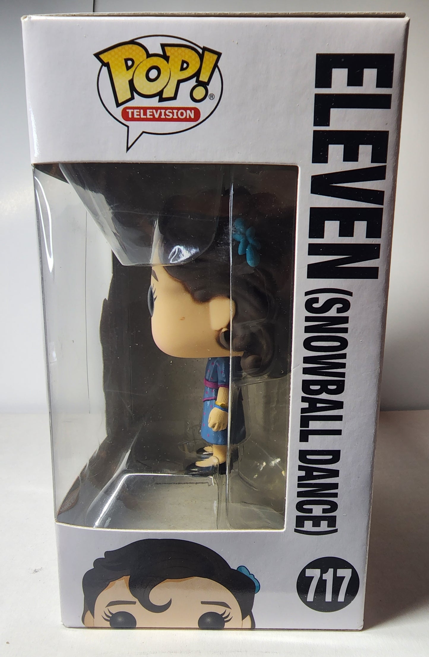 POP STRANGER THINGS ELEVEN (SNOWBALL DANCE) #717 VINYL FIGURE