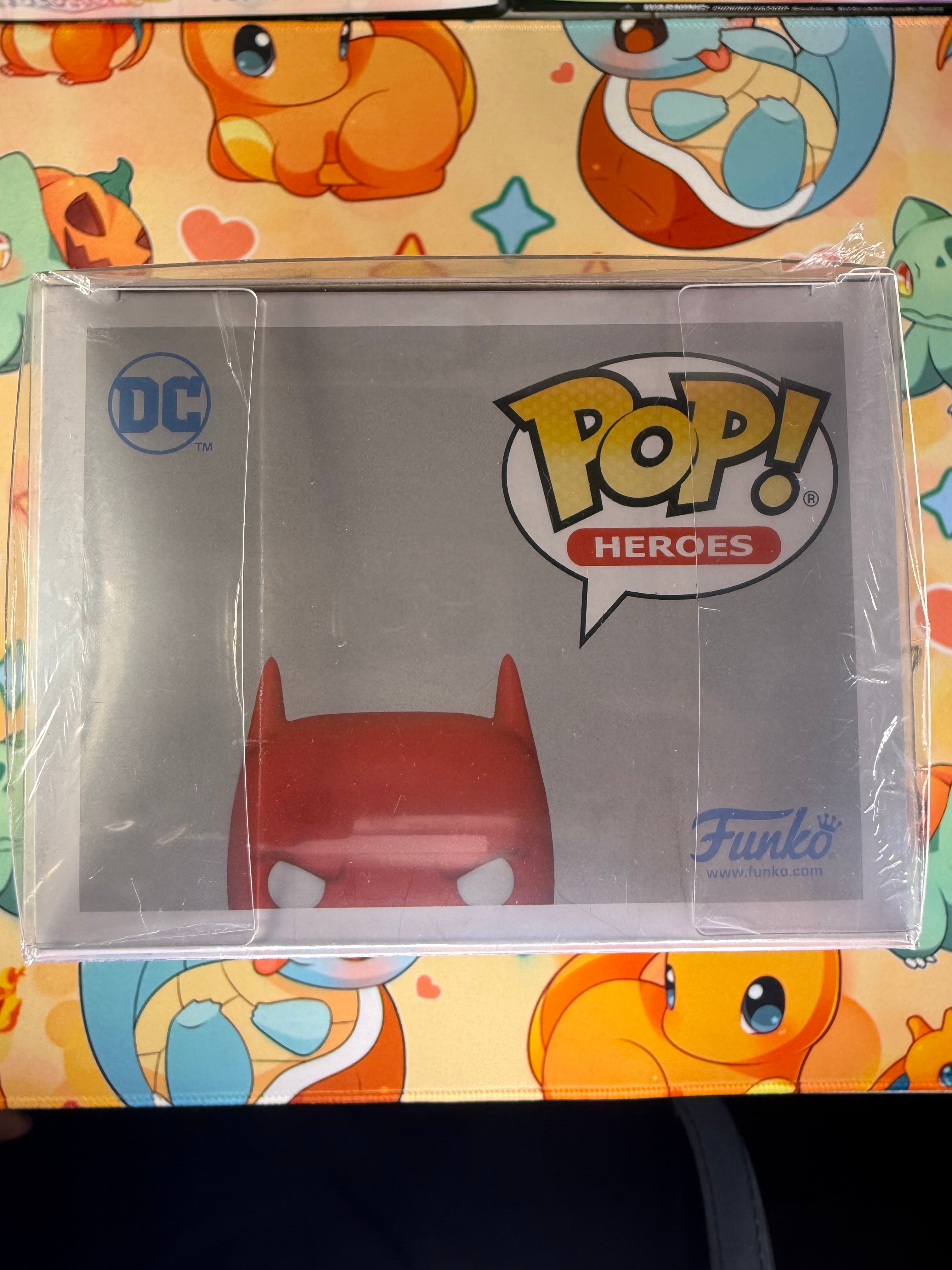 BATMAN/SUPERMAN FUSION 2024 SDCC EXCLUSIVE SHARED STICKER FUNKO POP FIGURE OFFICIAL CON STICKER - SIGNED BY DAN MORA IN GREEN