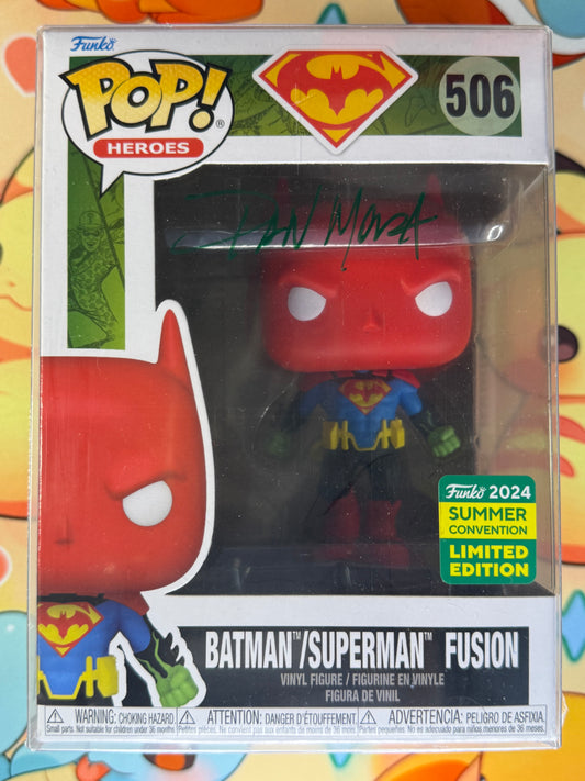 BATMAN/SUPERMAN FUSION 2024 SDCC EXCLUSIVE SHARED STICKER FUNKO POP FIGURE OFFICIAL CON STICKER - SIGNED BY DAN MORA IN GREEN